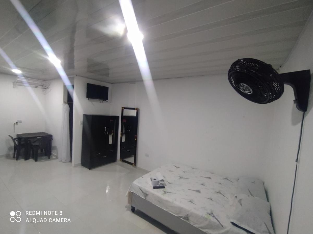 Apartaestudios El Descanso Кали Екстериор снимка