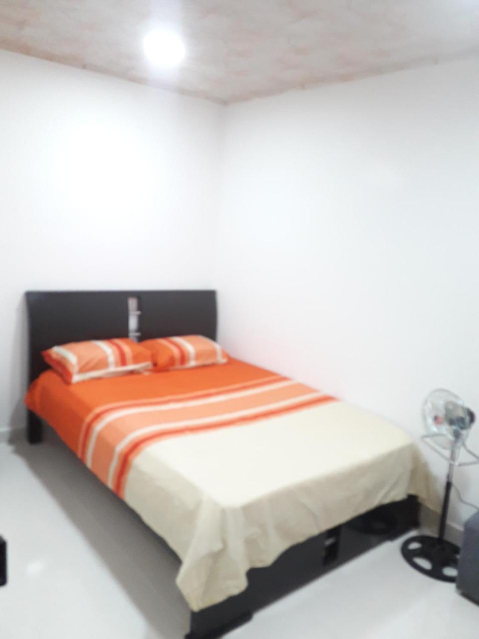 Apartaestudios El Descanso Кали Екстериор снимка